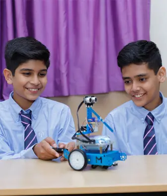 podar education school using innovative technology in the classroom